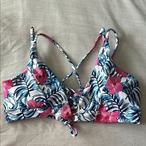 EUC Floral Bikini Top with Pink and Blue Accents 🌙